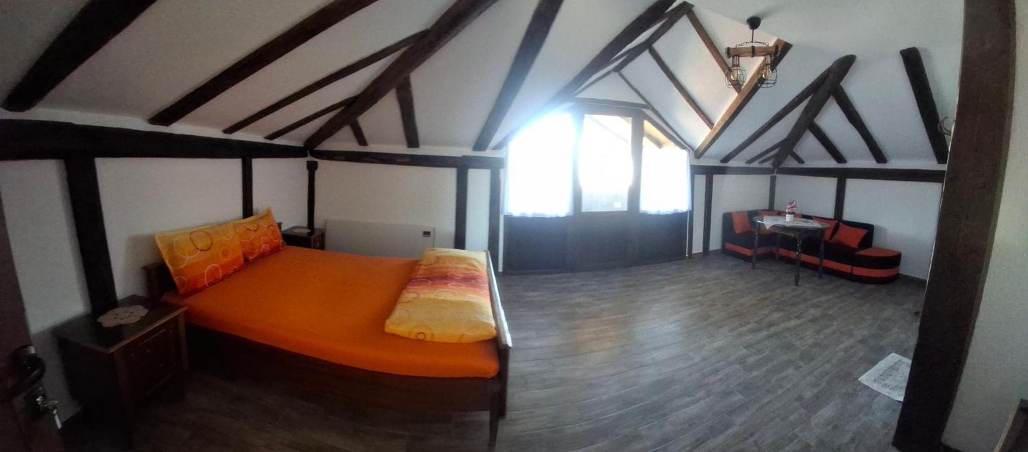 Family Hotel Kalifer Kałofer Zewnętrze zdjęcie